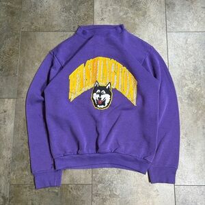 Vintage 90’s Trau & Loevner Purple Huskies Graphic Sweatshirt Made In USA